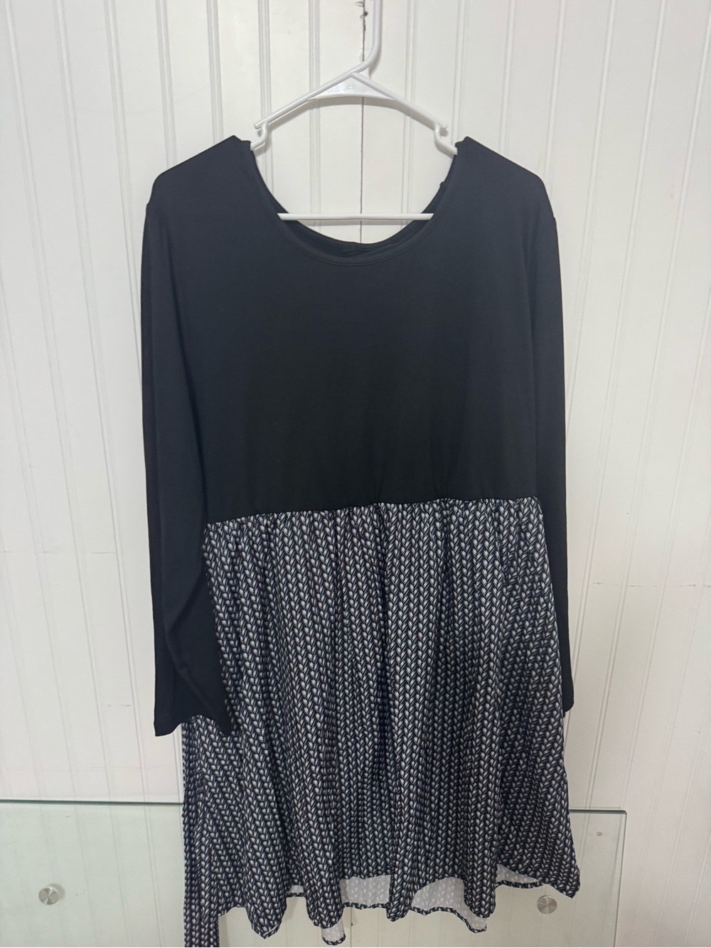 Women's Black Long-Sleeve Swing Dress with Patterned Skirt